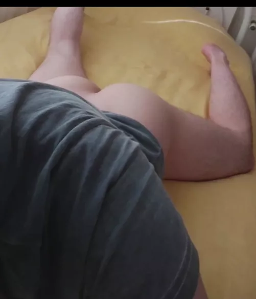 Hello to whoever saw this pic!