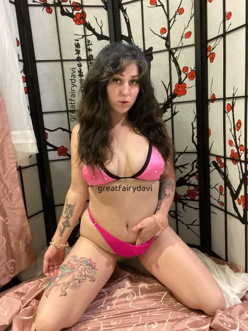 How punk do you like your blue headed punks? I can play the electric guitar is that punk enough??????