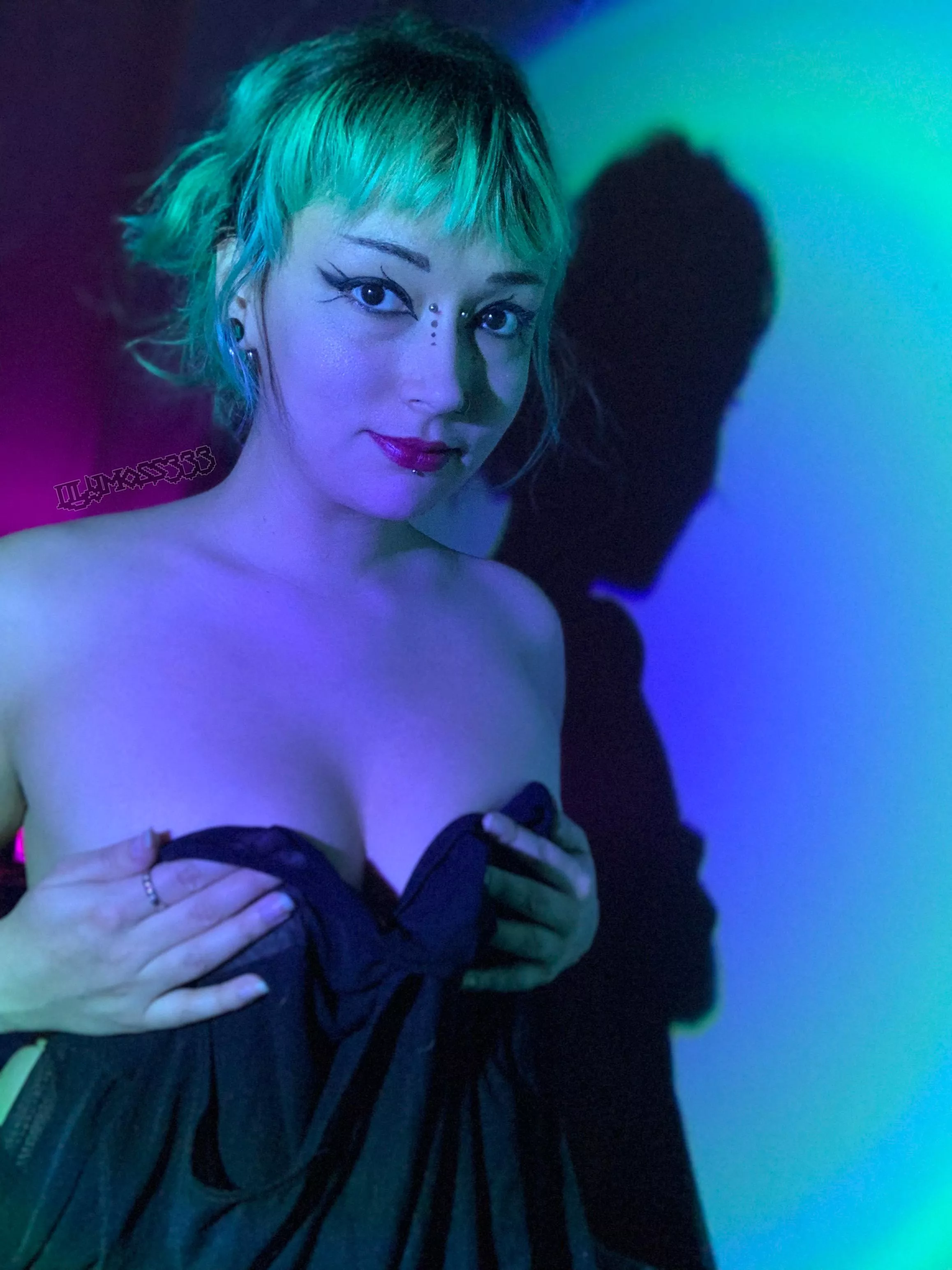 I’m bioluminescent