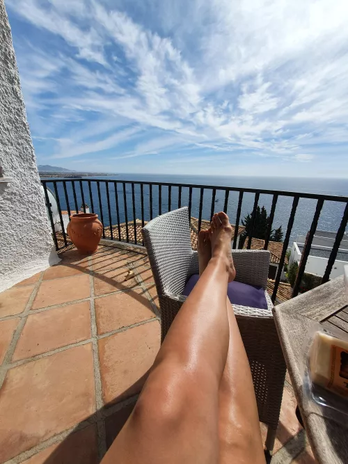 Kneel down and be my footrest [domme]