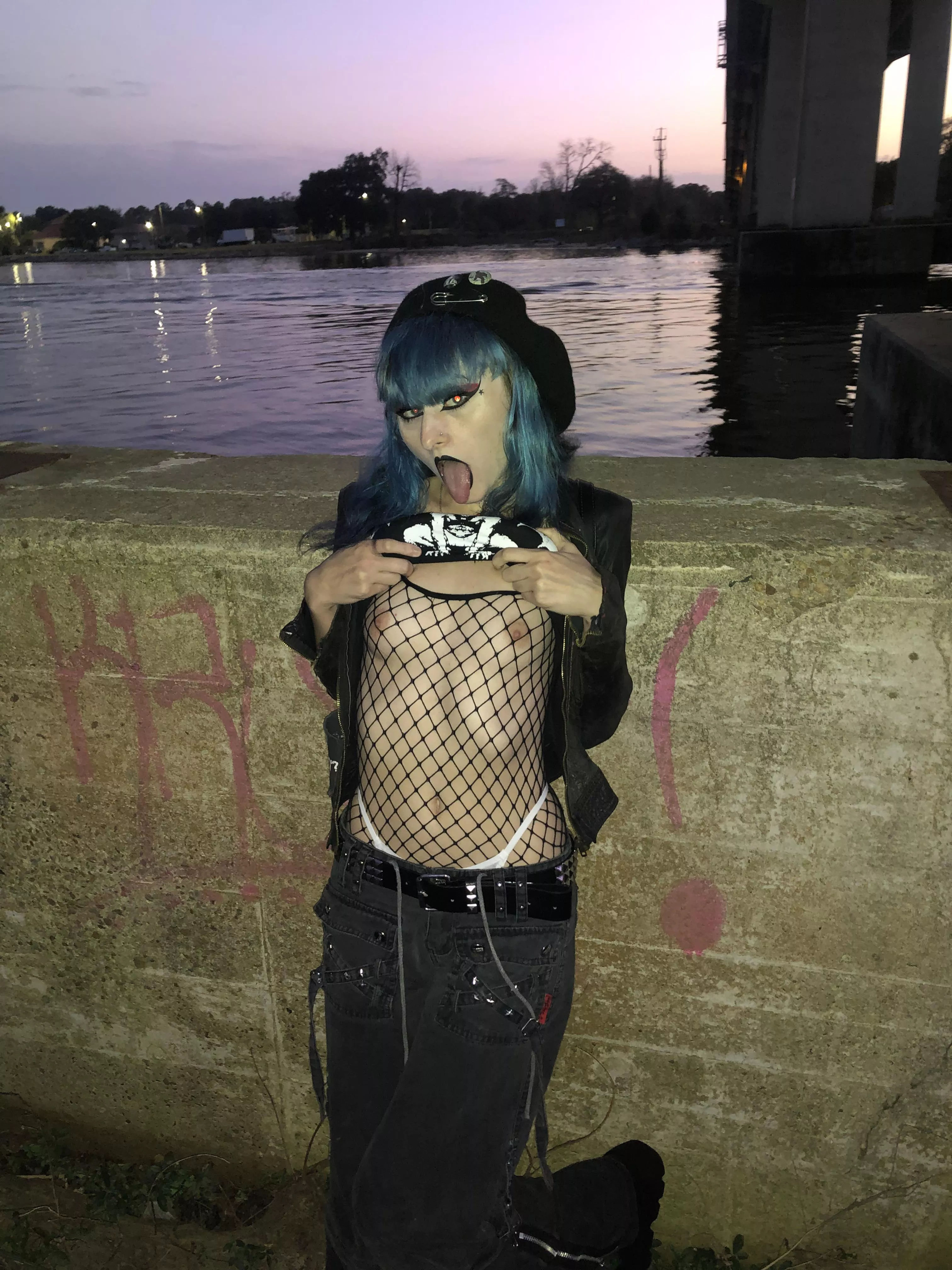 let’s enjoy the sunset