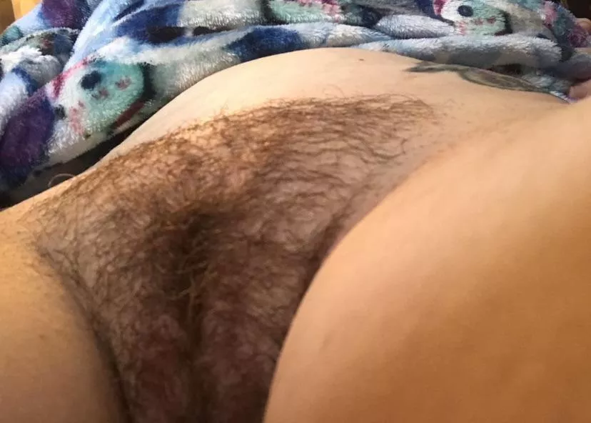 My bush makes me feel so sexy