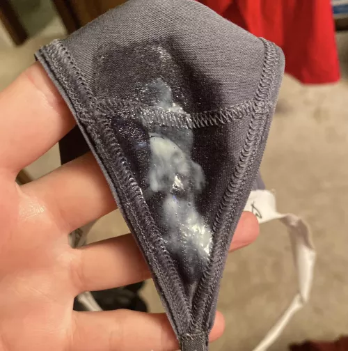 Nothing Feels better than a Pair of my Soaked Panties🥰💦