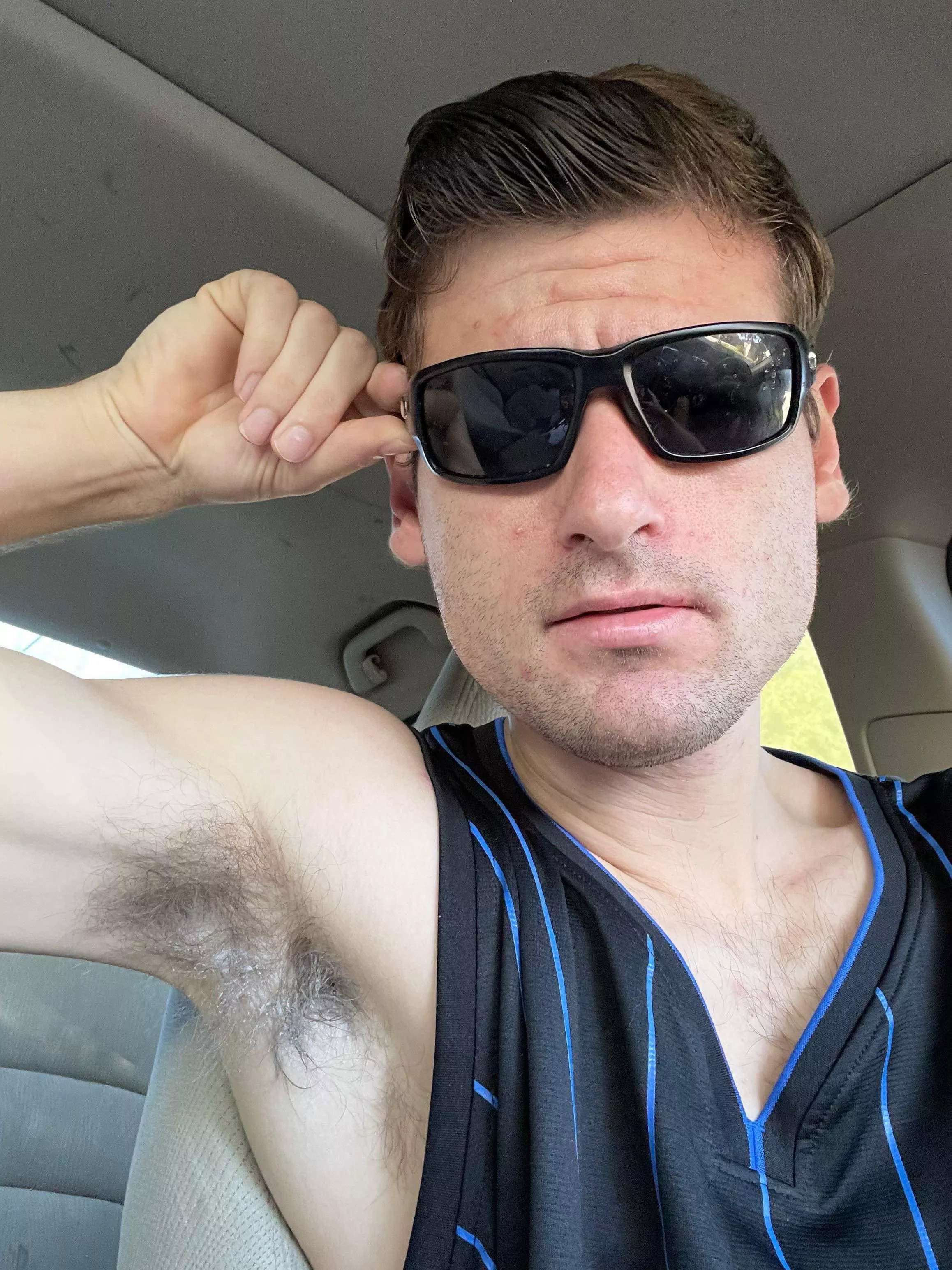 One Big exposed armpit