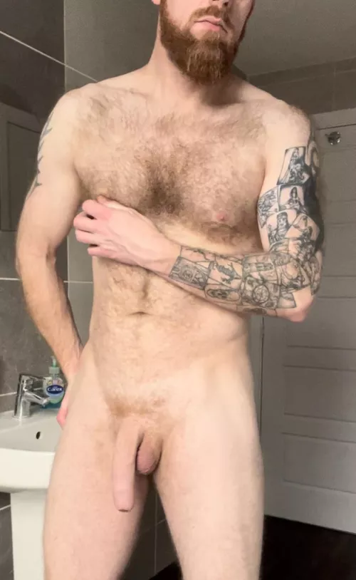 Roses are Red, ❤️ Violets are blue. 💙I’m horny let’s fuck! ❤️‍🔥