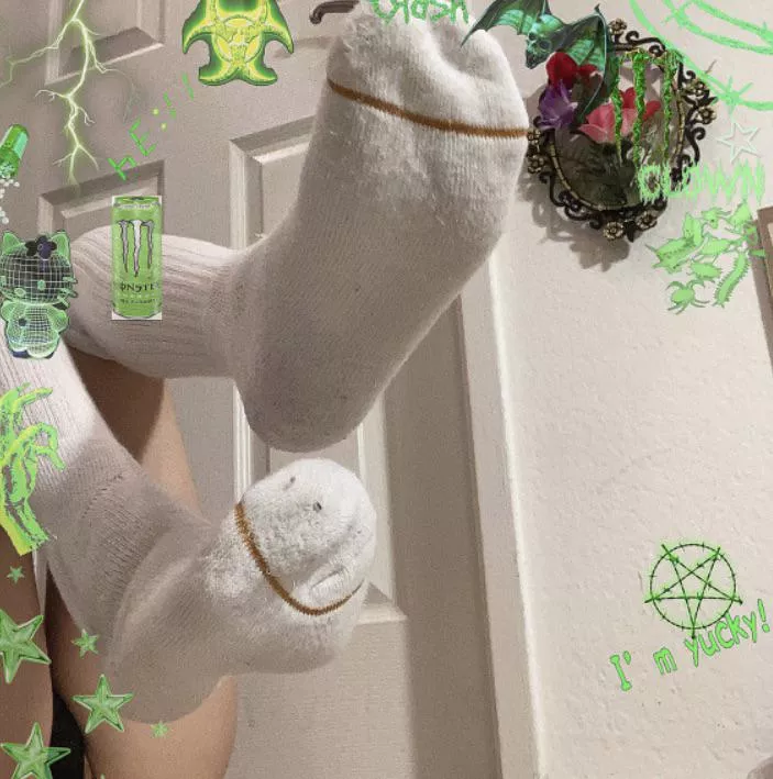 [selling] Happy Valentines Day bb!🖤 For today only all socks/panties are on BOGO sale! SUPER SWEATY and DIRTY!!!