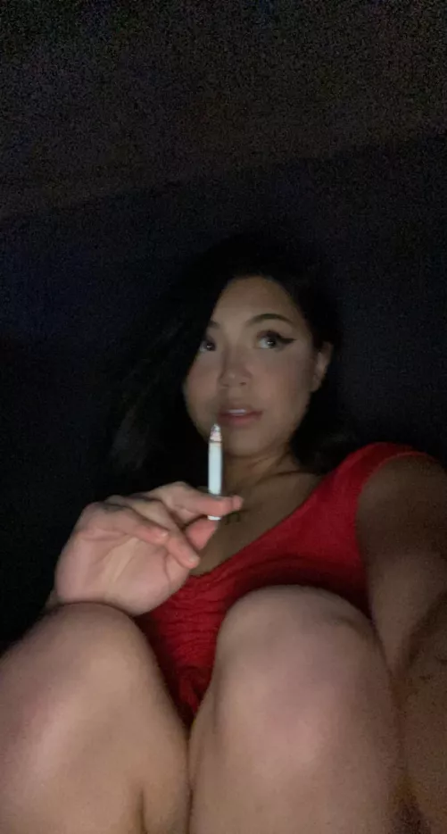 Smoking is such a sexy habit, don't you agree?
