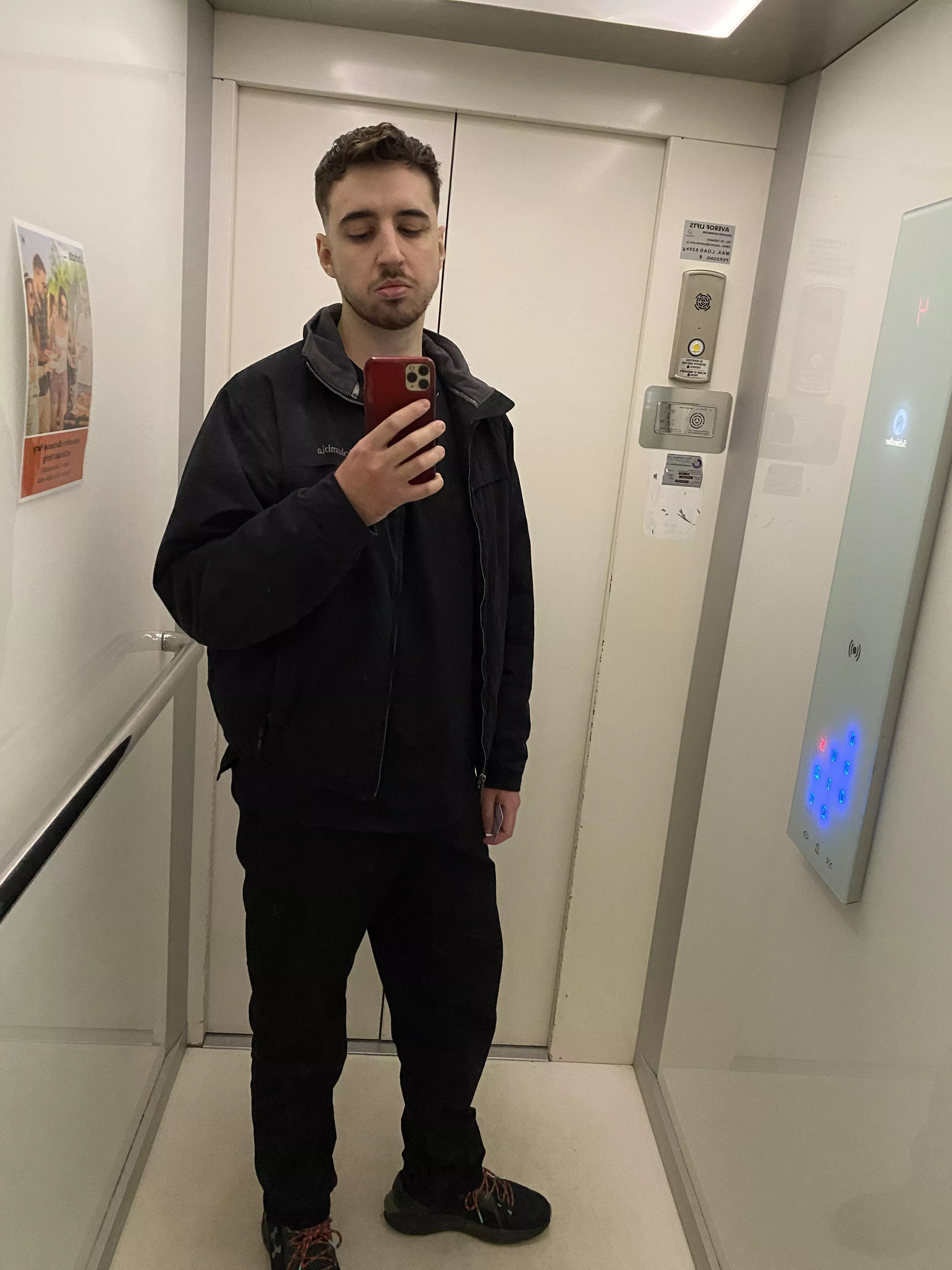 (28M) Got a new haircut today. Feeling like a new person 😊