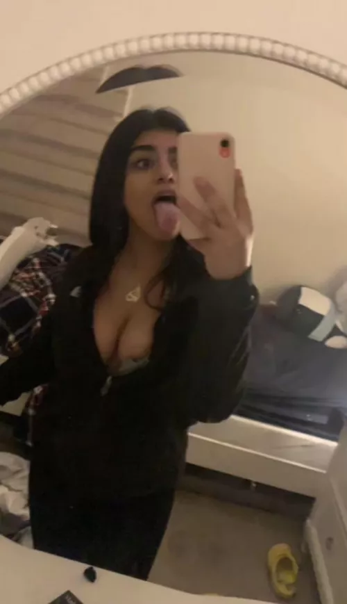 Arab teen here for a racist bwc