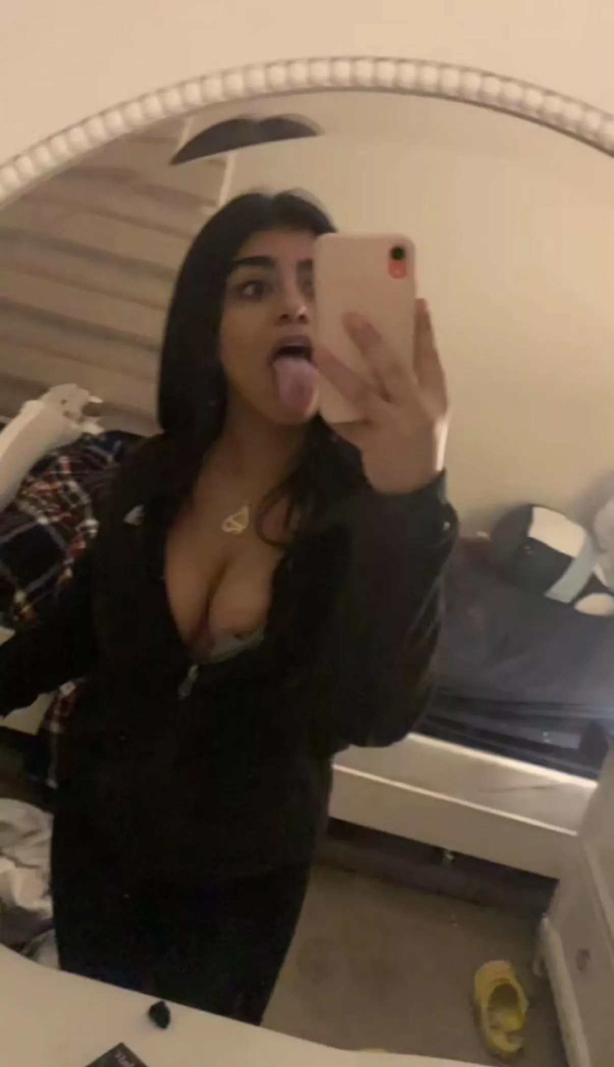 Arab teen here for a racist bwc