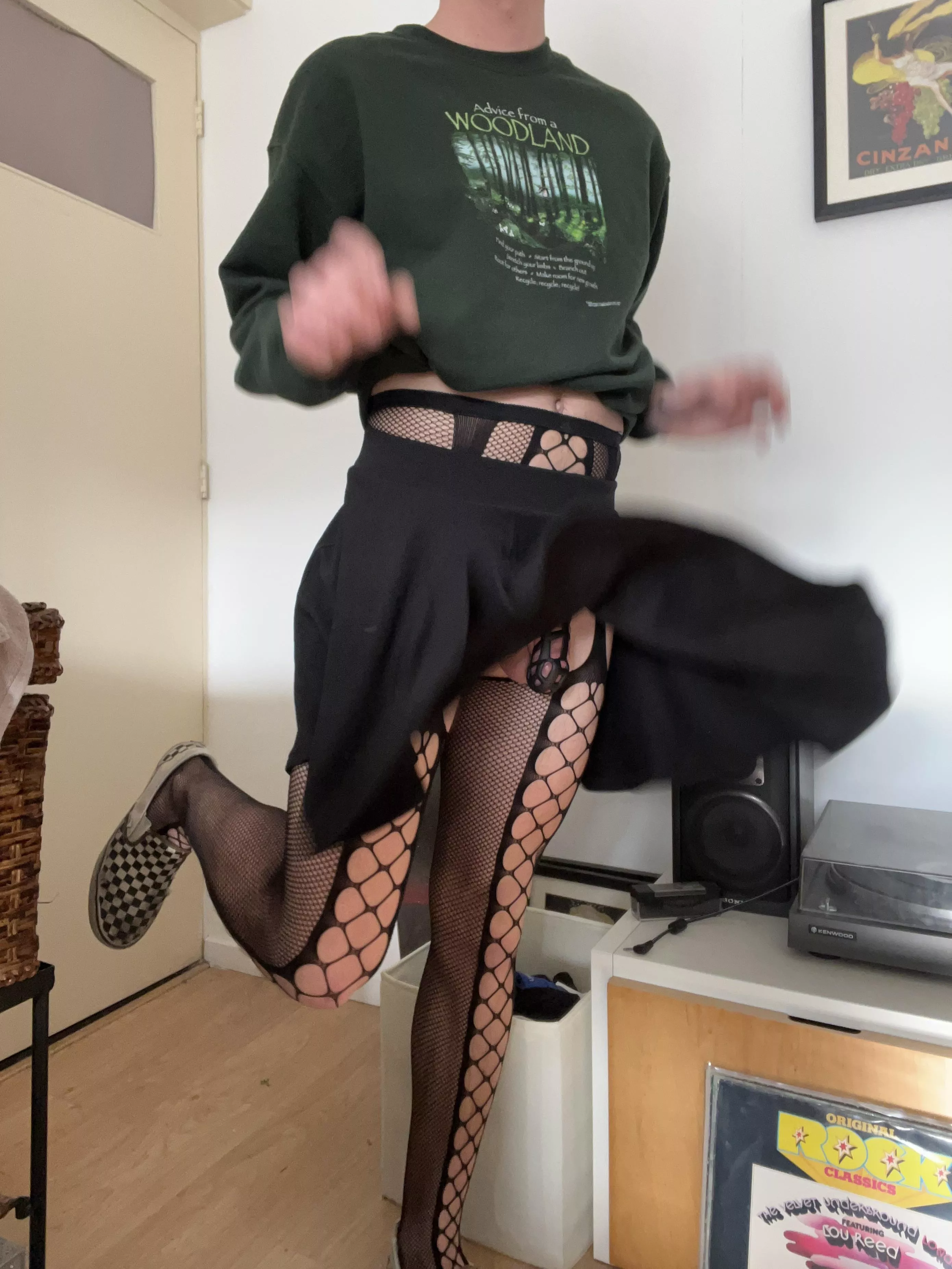 Being locked makes me wanna dance ππΌ Being locked makes me wanna dance ππΌ