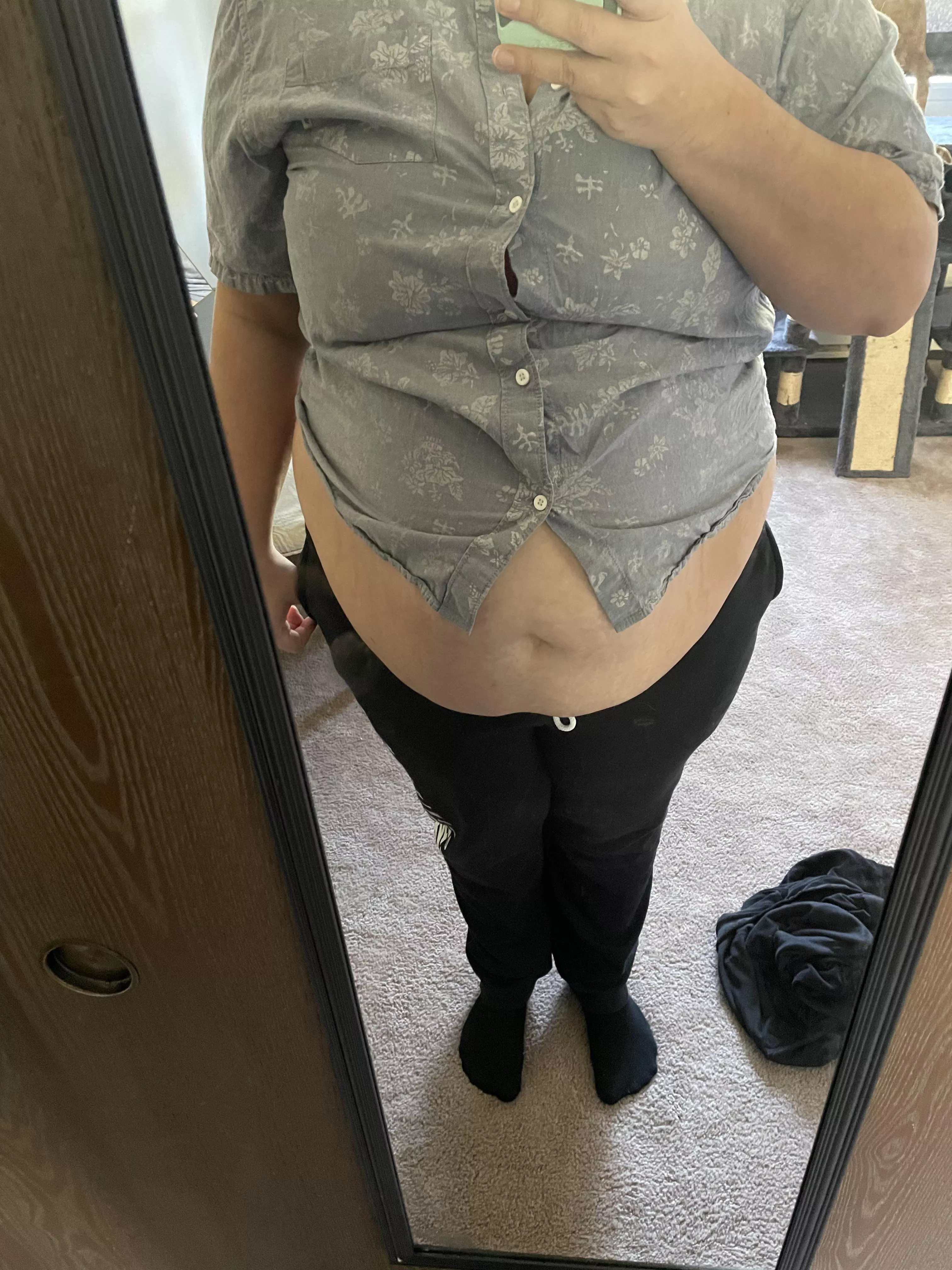 Bottom button ready to pop