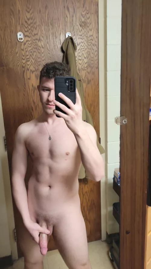 Come say hi, make my day