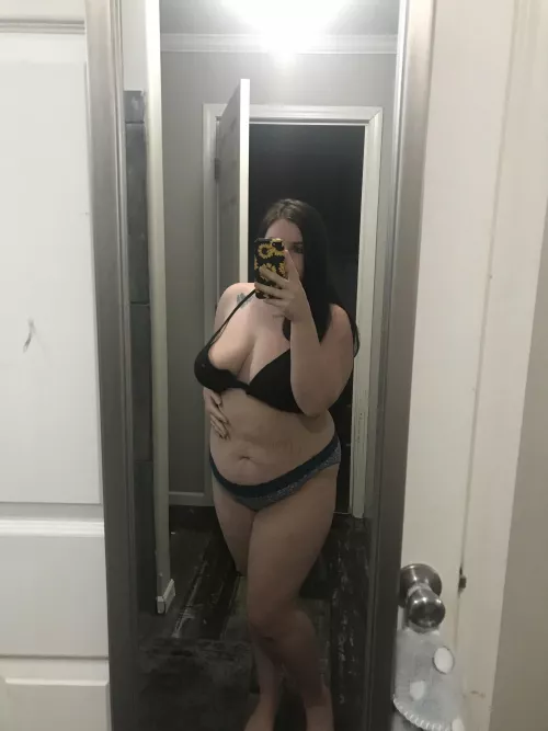 Don’t you wanna spend Valentine’s Day with me?