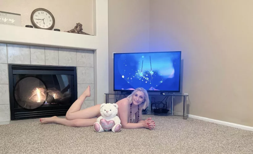 Happy #nude Valentine’s day 🫶❤️💕♥️💙💜💗💛💖💞