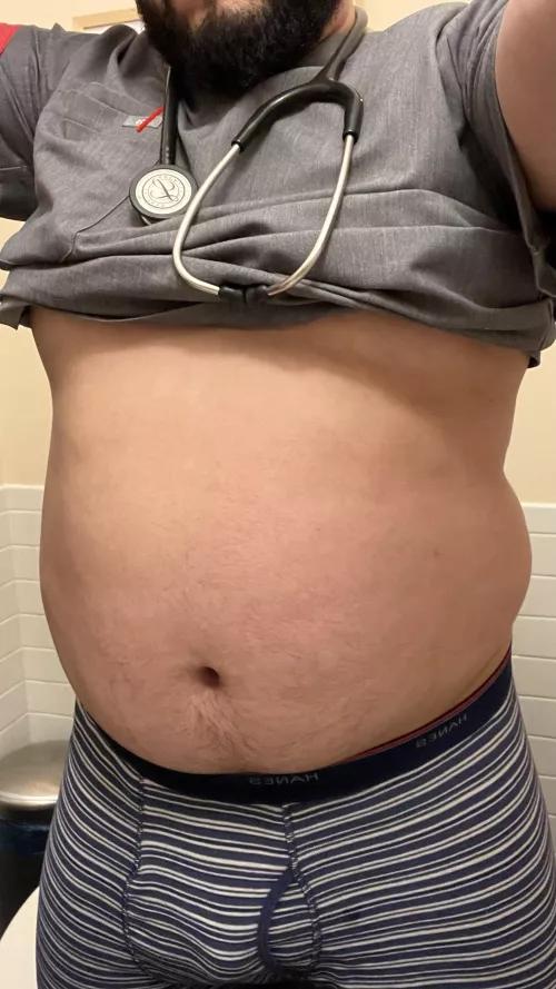 Happy Valentines!!Who wants to get examined!!!!