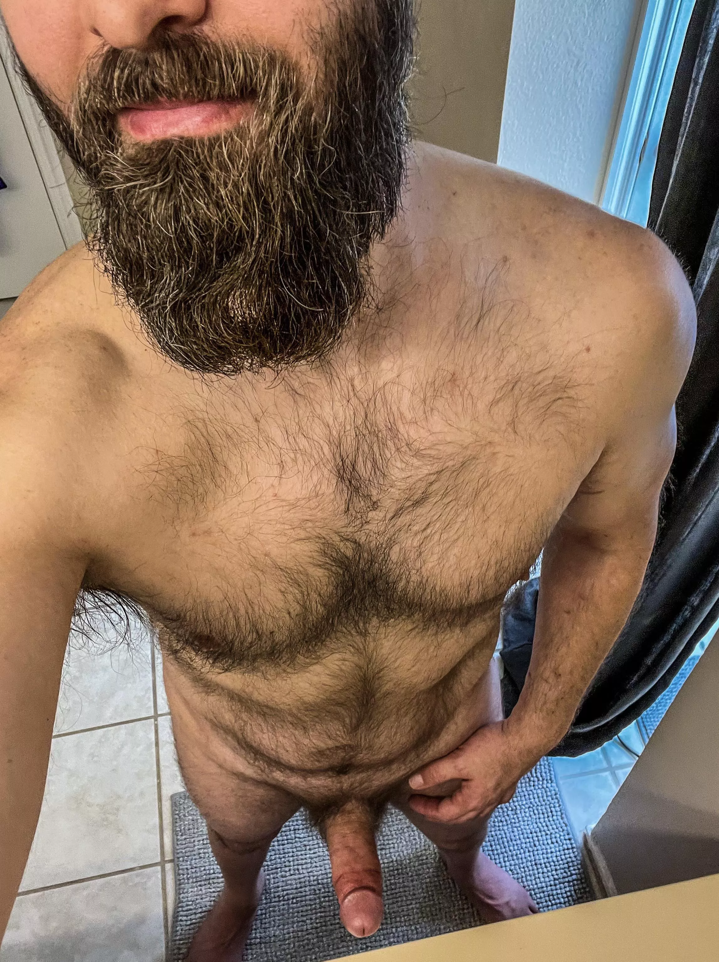 How’s the beard looking today? Ready to tickle my valentine?