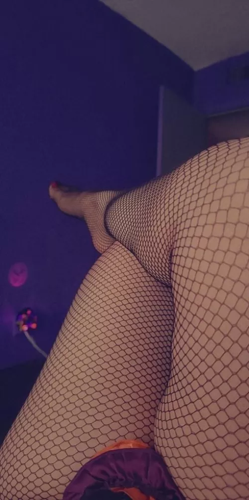 I just love fishnets ✨🖤