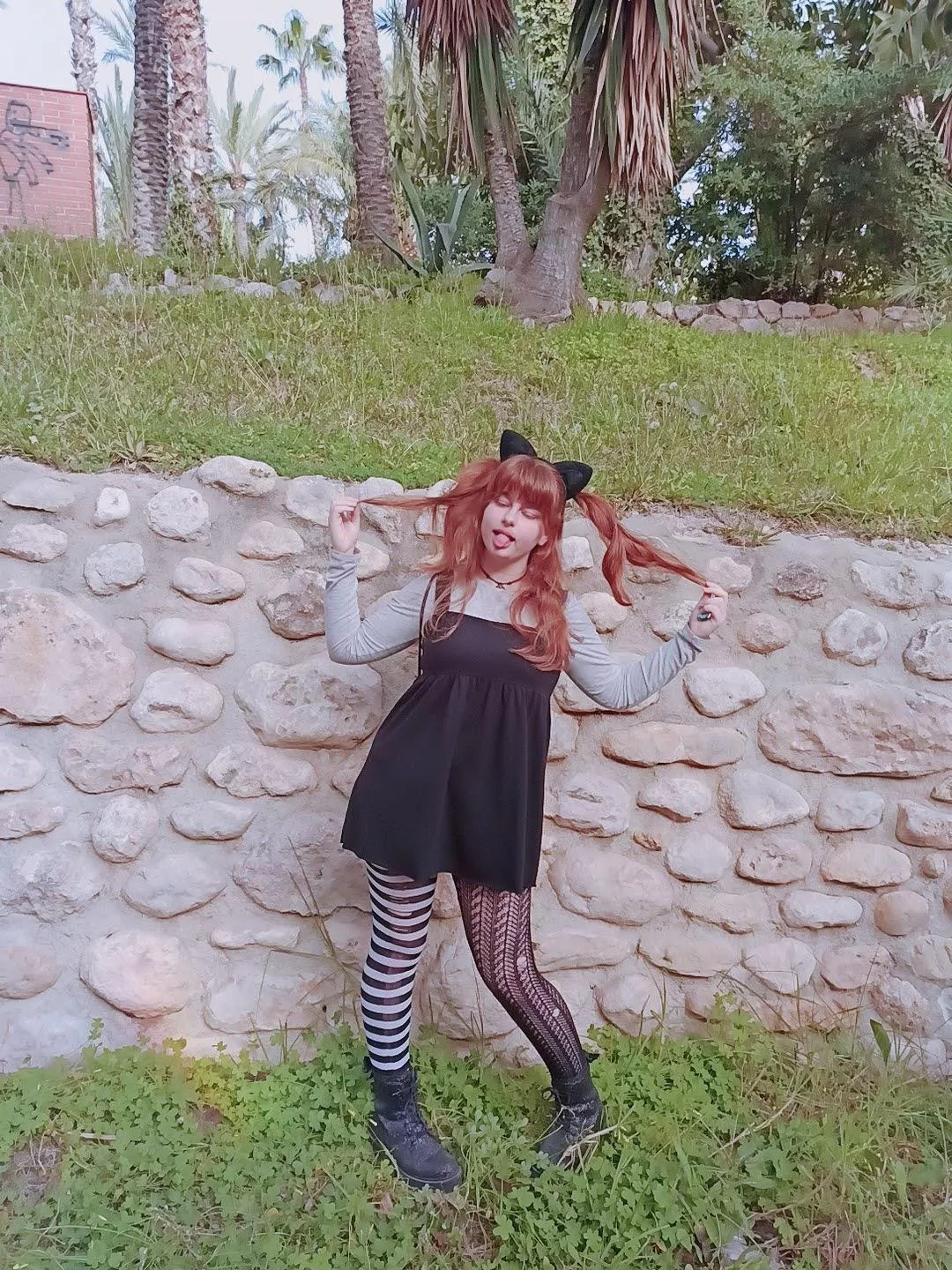 I wanna be your gf 😝