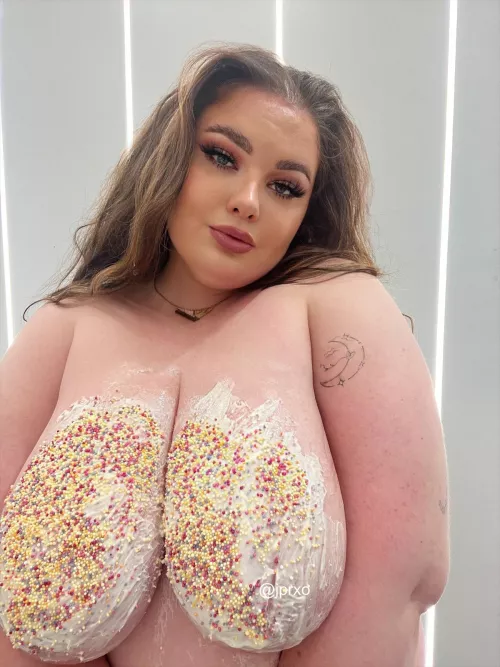 It’s my birthday! Bday tits