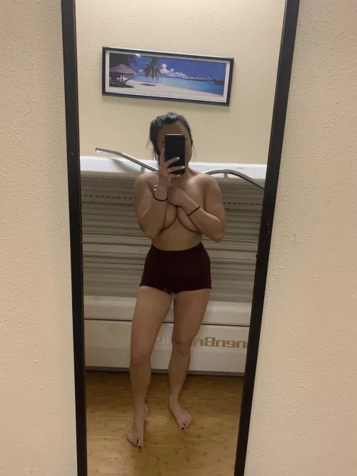 Need to tan this pale body