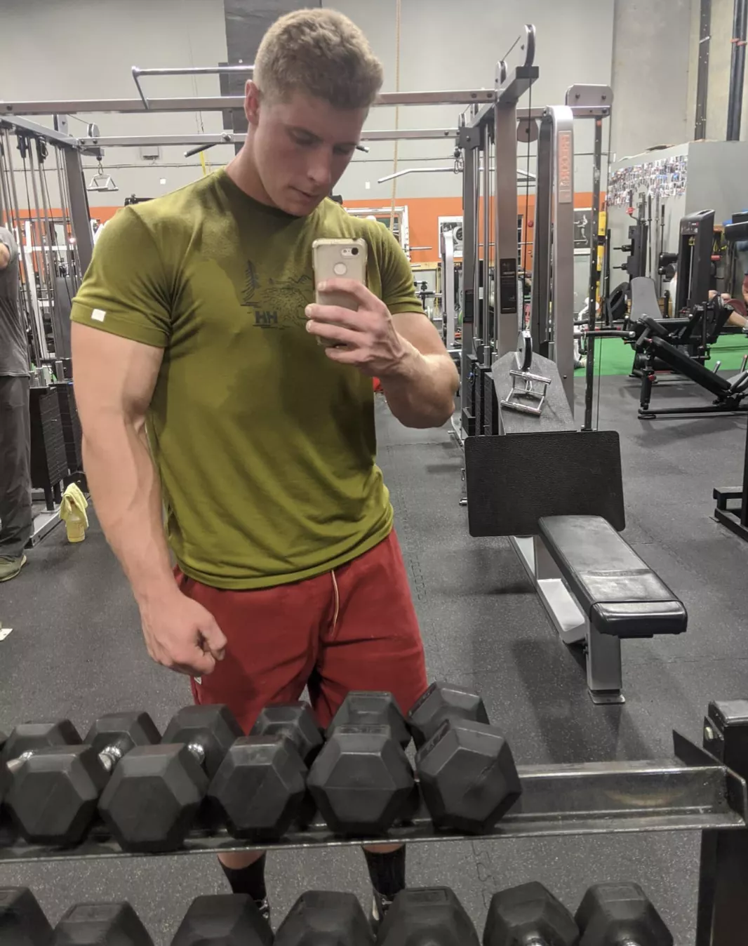 Send me a chat if you're bored!