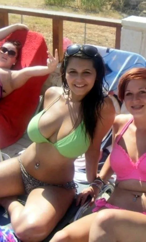 she get all the attention...