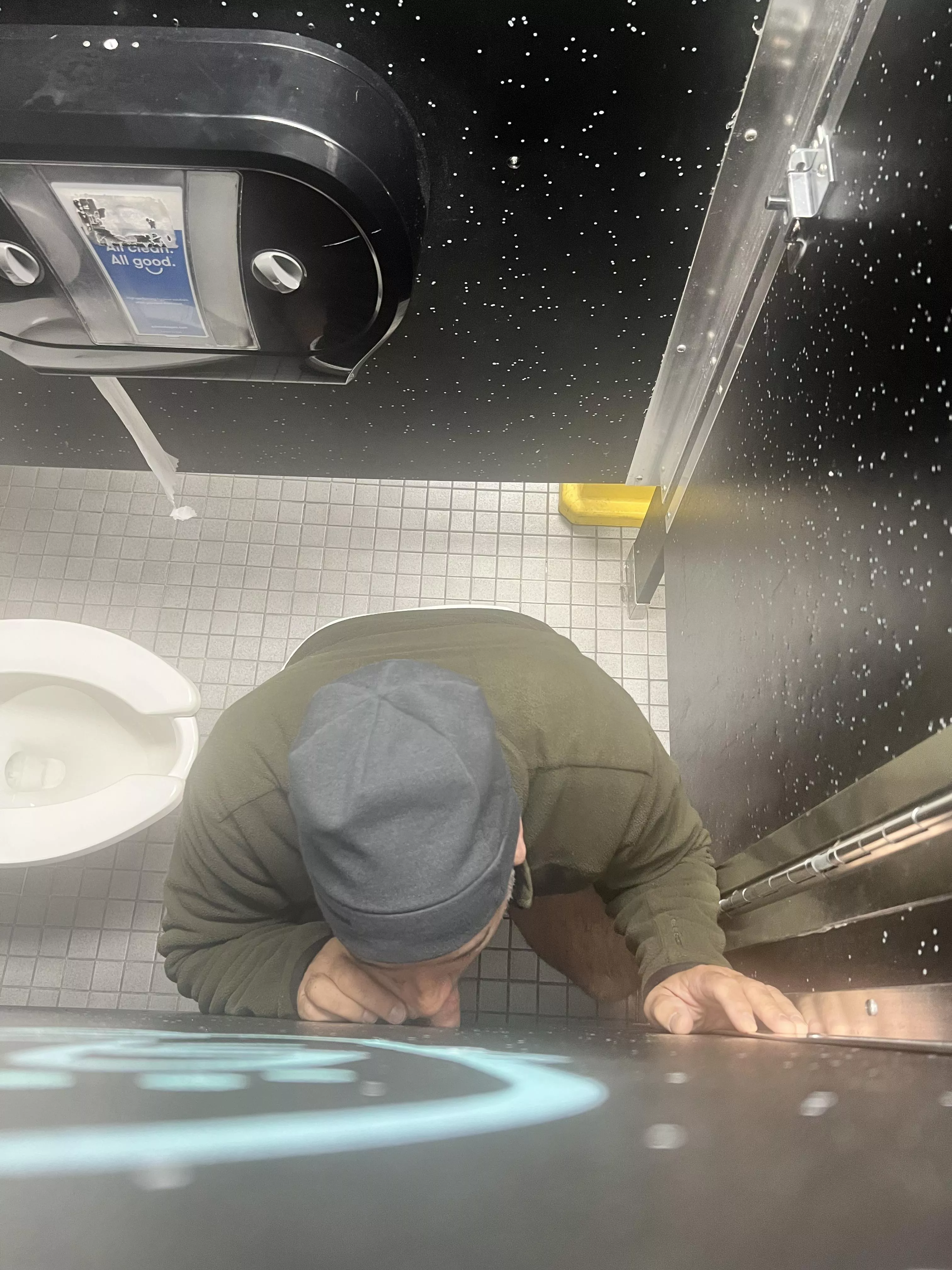 Stopped to actually use the bathroom on my way to work and ended up getting blown Stopped to actually use the bathroom on my way to work and ended up getting blown