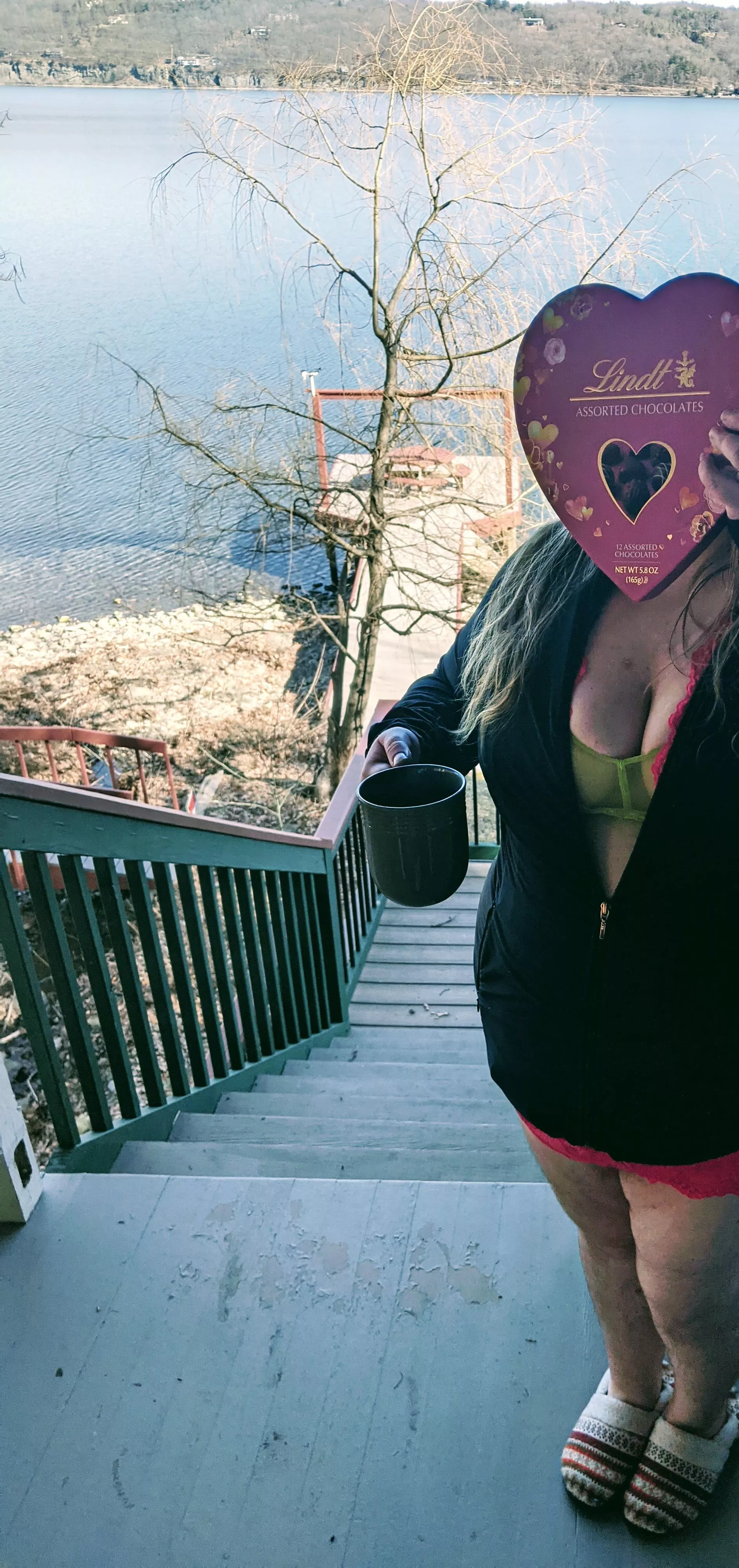 Stupid Cupid Day 2023! An excuse to drink coffee and eat chocolate 🍫 ☕