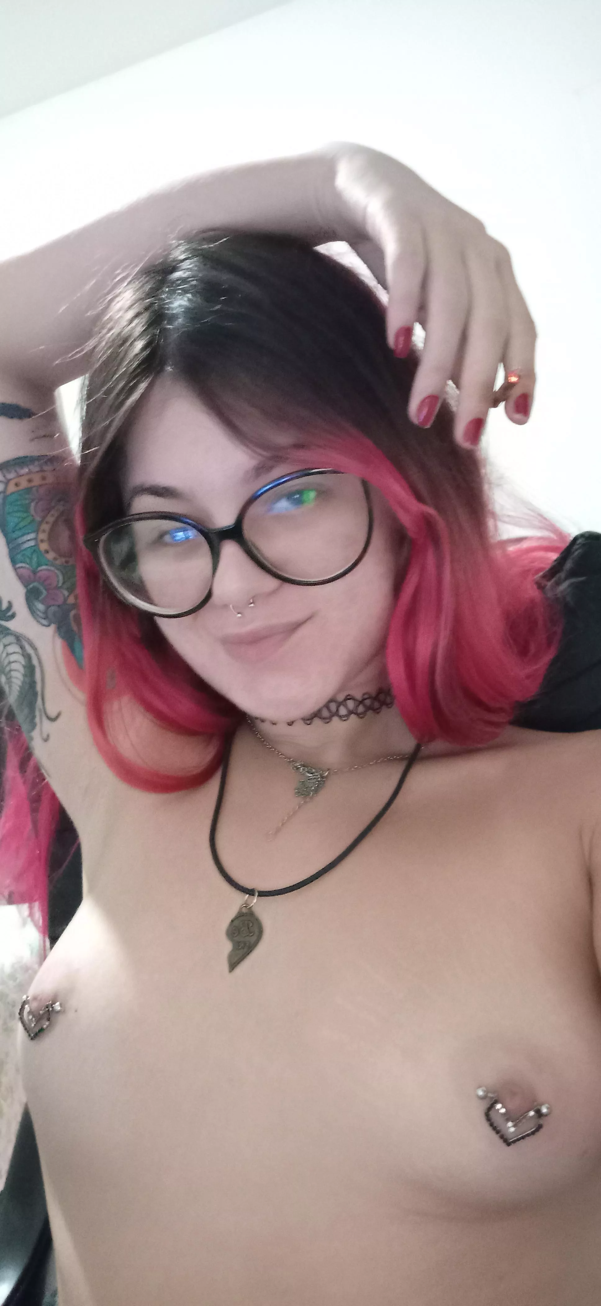 Suck my pierced titties