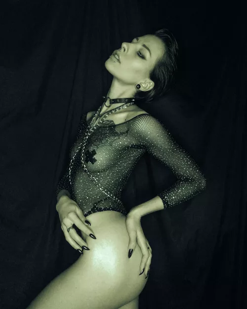 Sweet ass likes to be licked