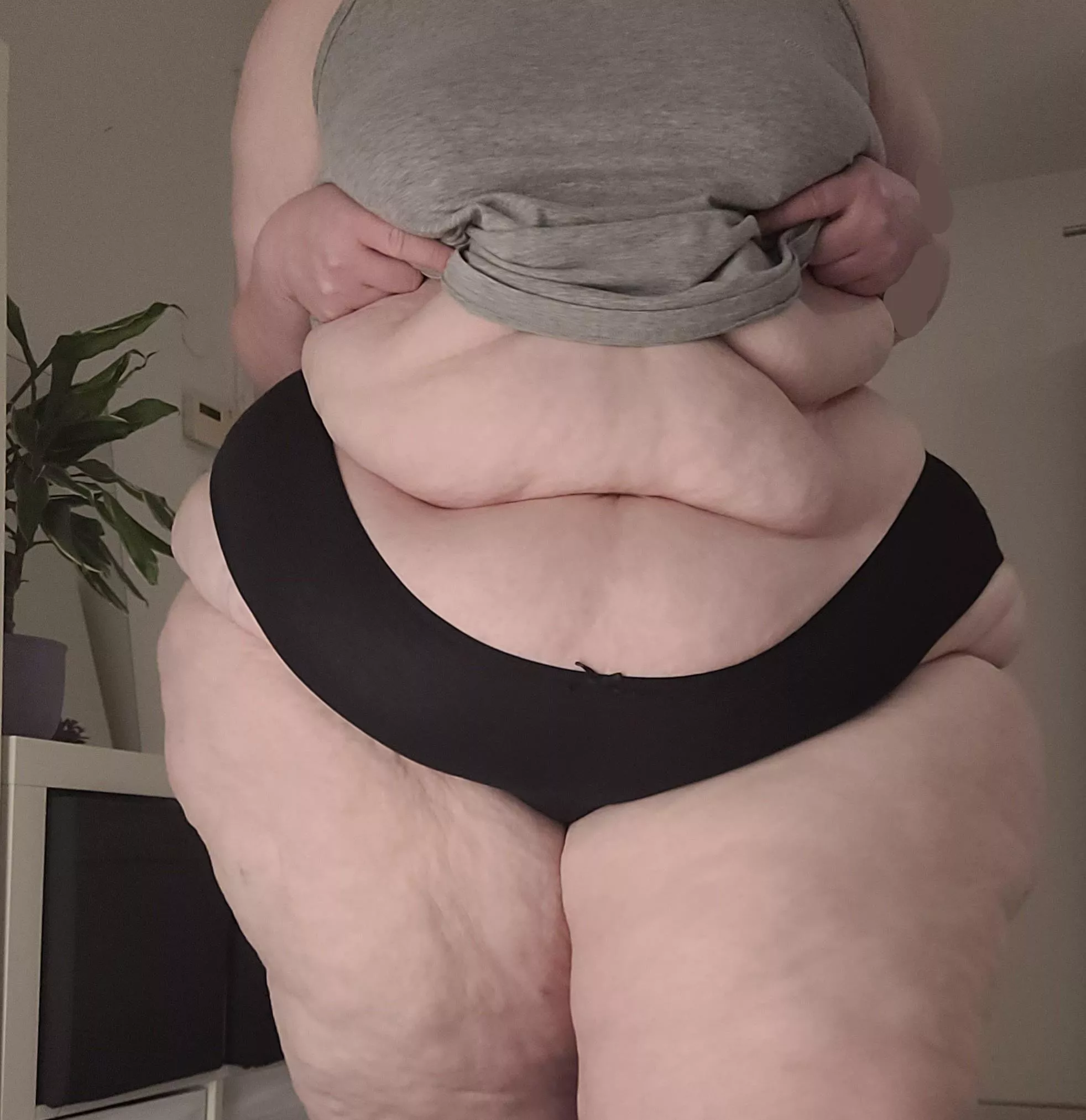 there is plenty for you to grab onto 😌