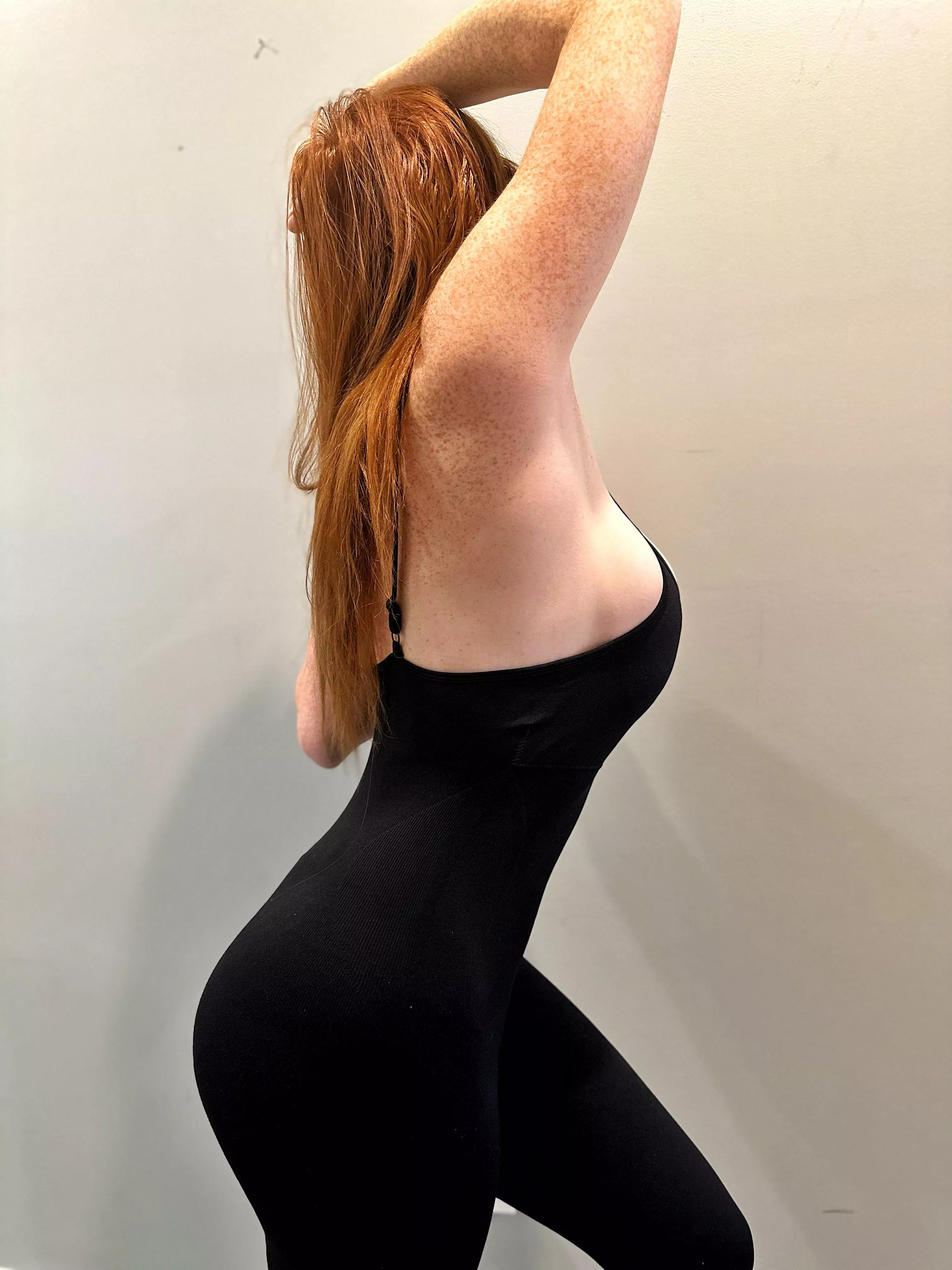 Tight dress help get the sales