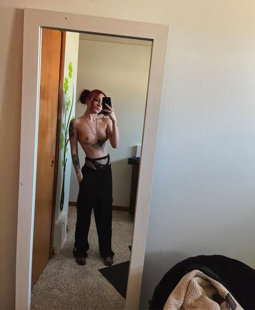 We can share the same sweatpants