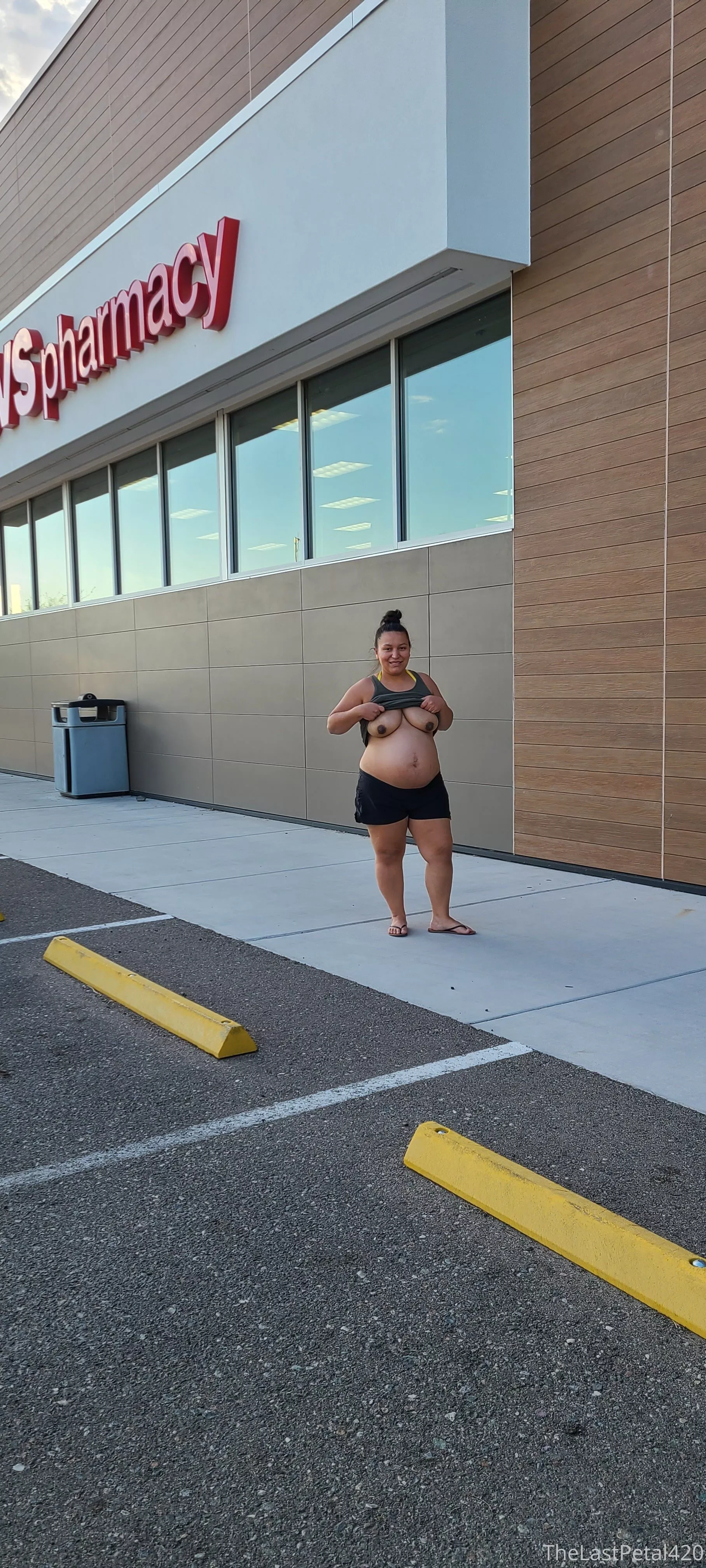 When you're preggo sometime you just have to whip out your mommy boobs (OC)