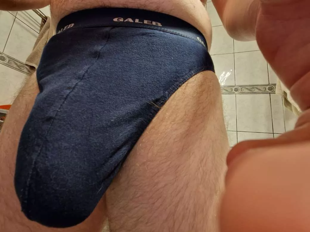 Who want to compare with dominant bull?