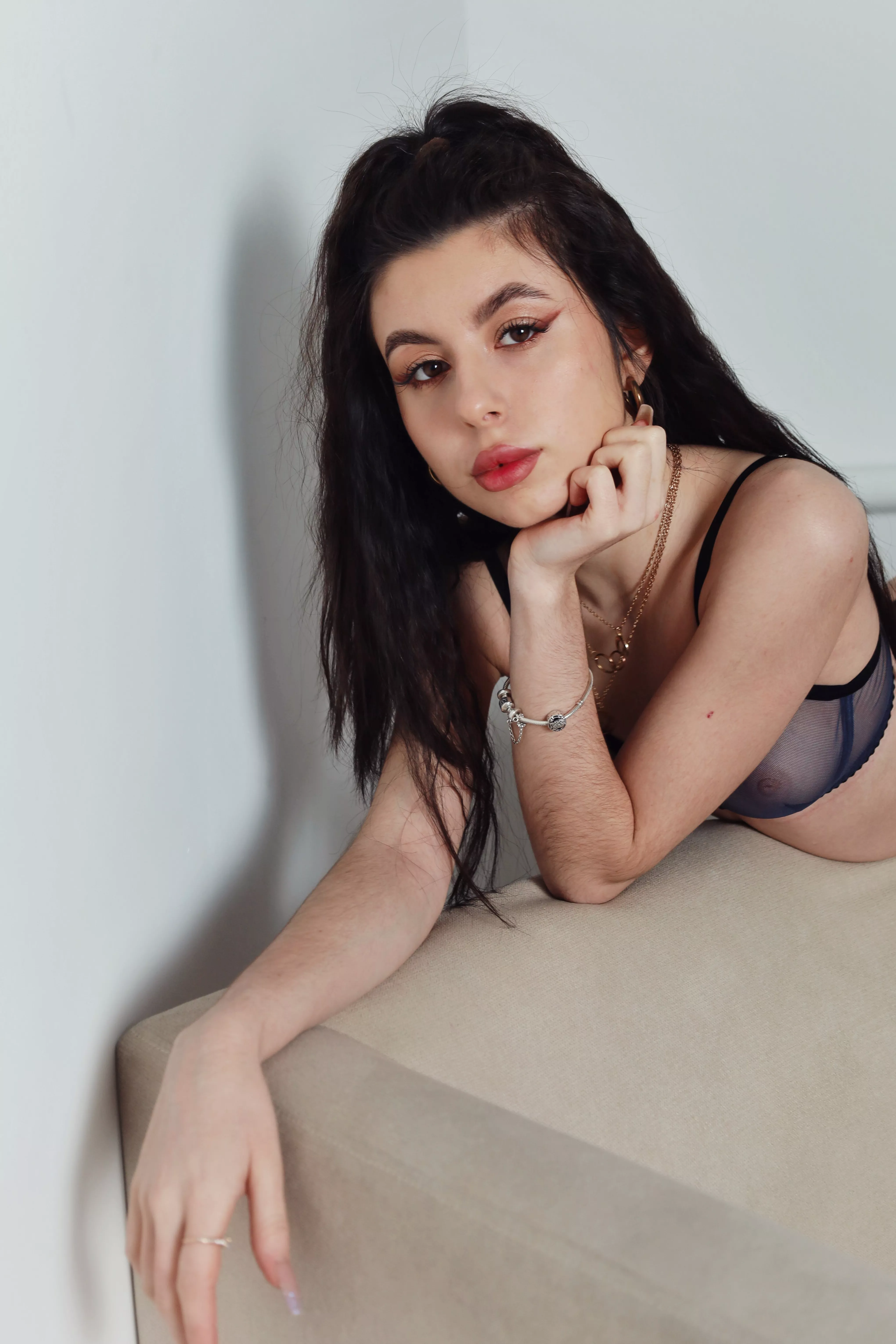 would like to be my personal photographer today?