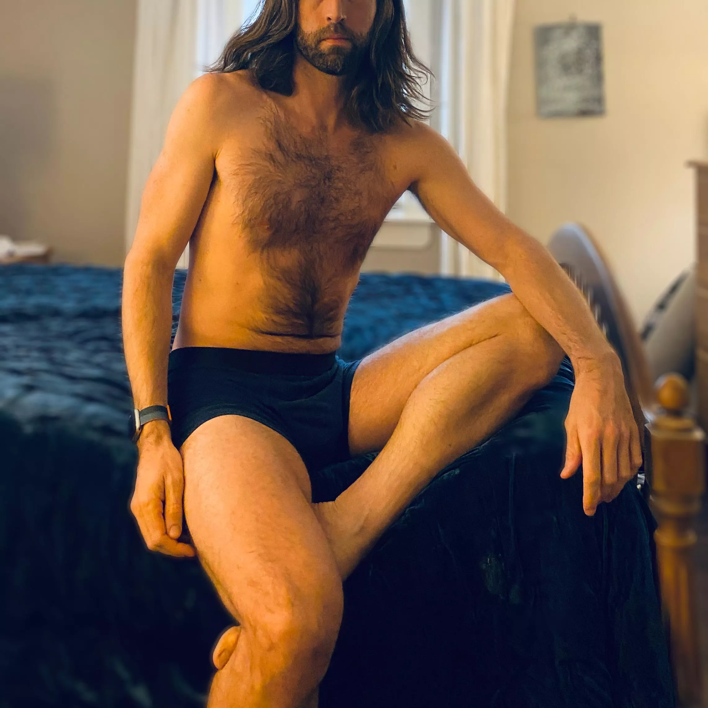 Casual bed-sitting posture