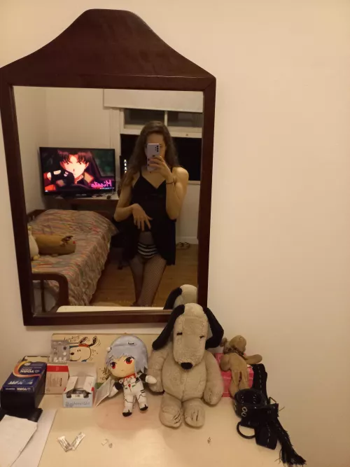 Do you think black suits me?