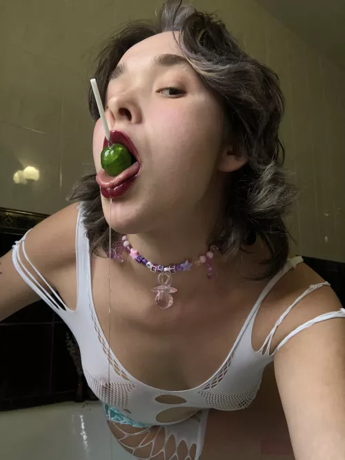 Feeling pretty damn hot