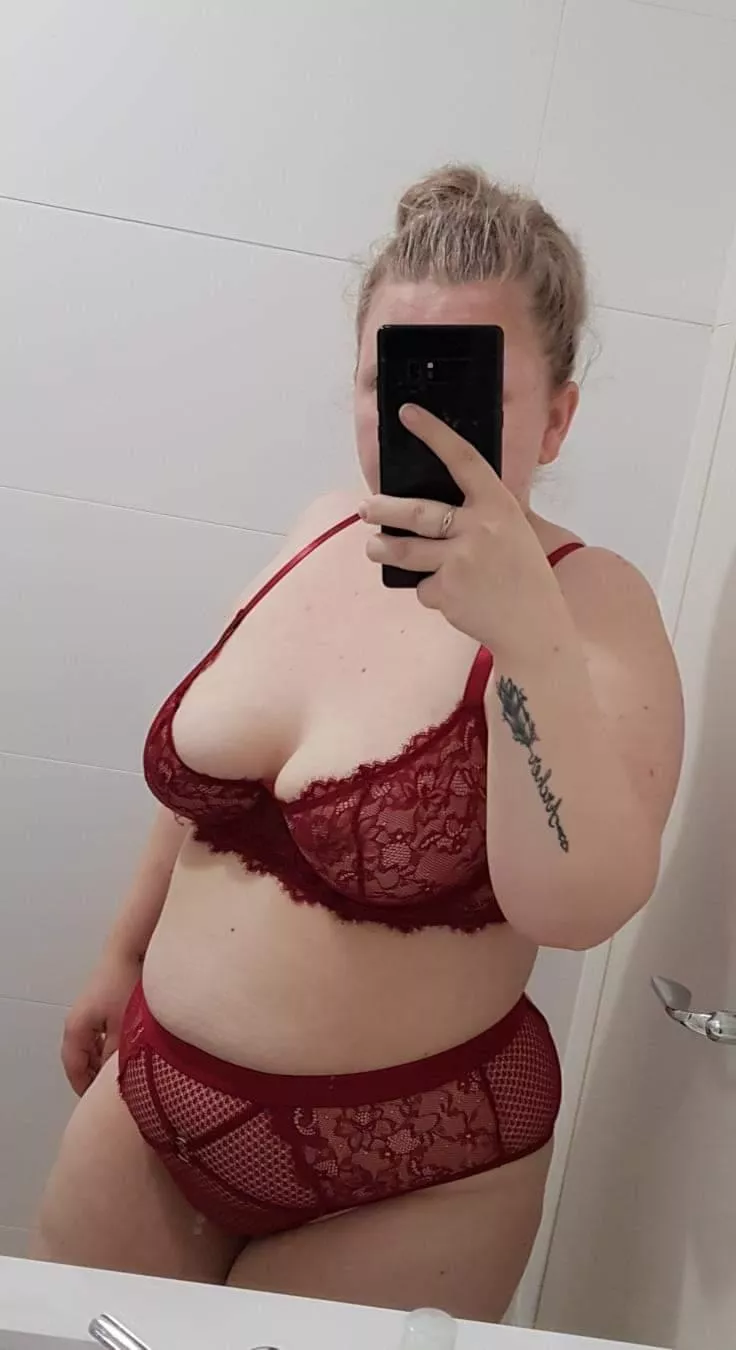 Hope to make someone's Thursday better 😋