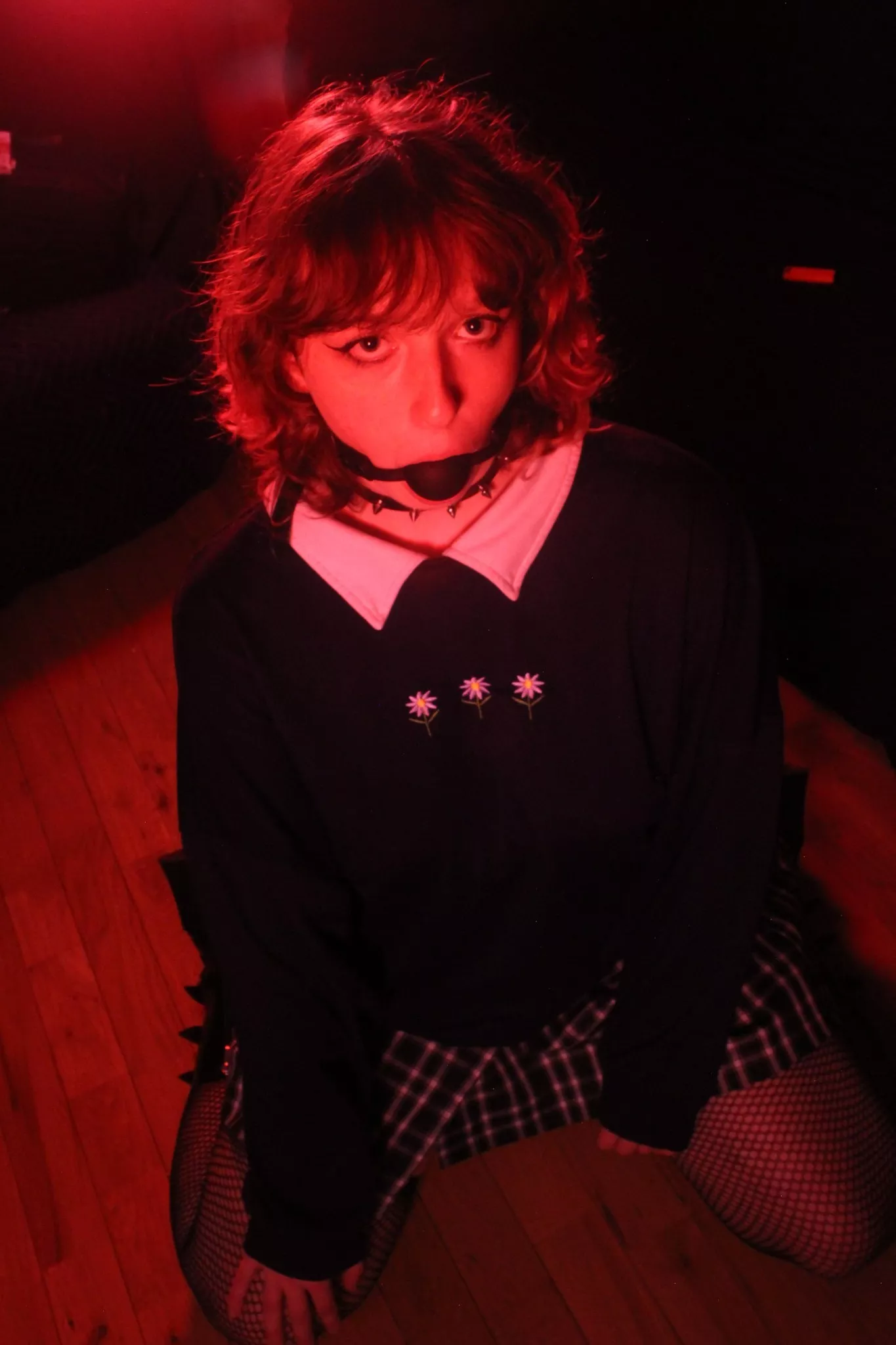 Horny teenage (18) Bimbo waiting to be fucked