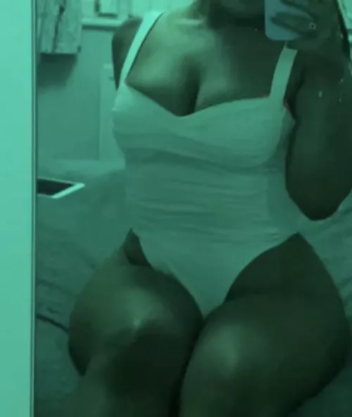 How do you like my bodysuit? 😼