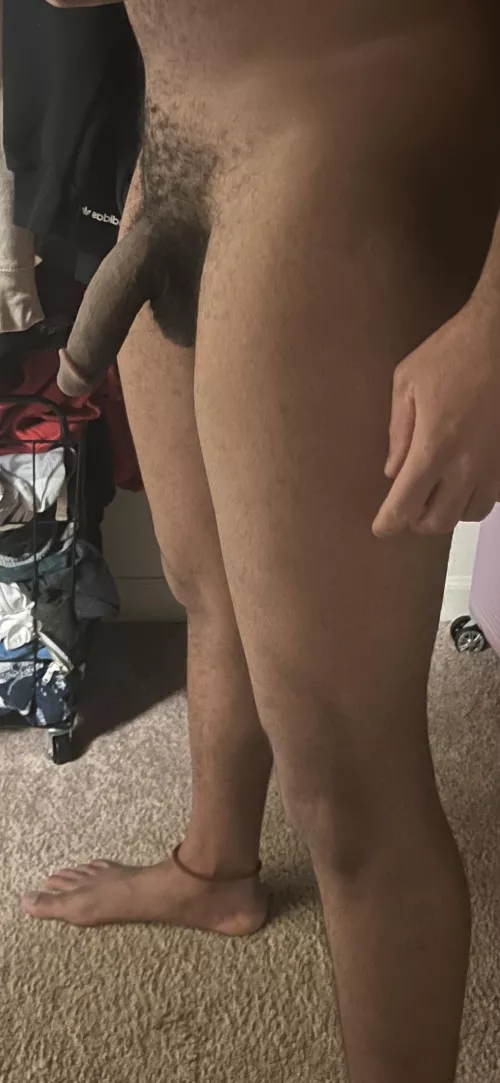 Hung cock hits a lil different