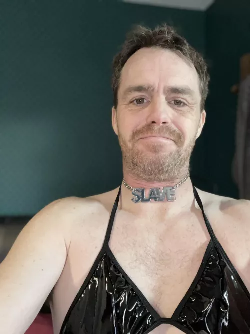 I’m a slave to my Goddess @Nikkidavisxo