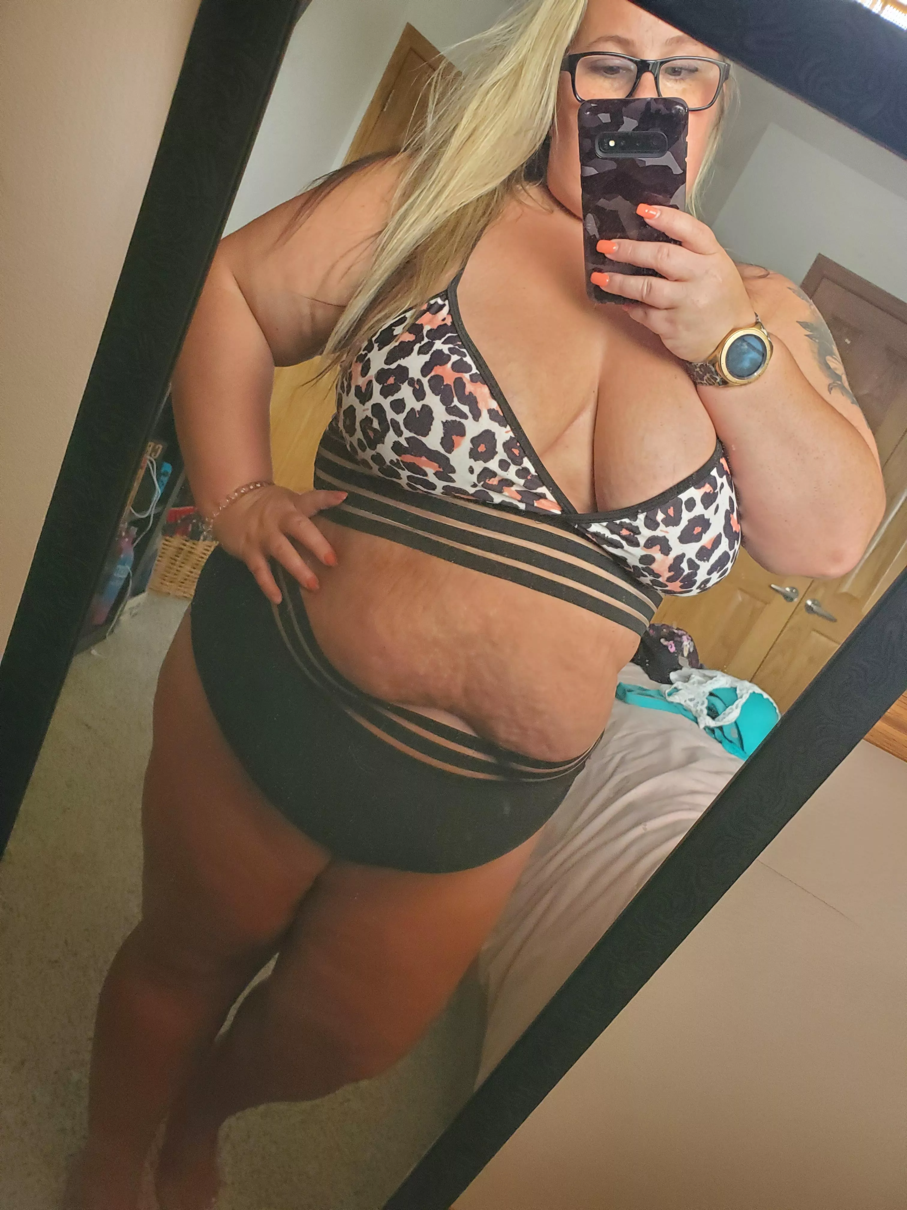 I'm so ready for a vacation in this bikini!