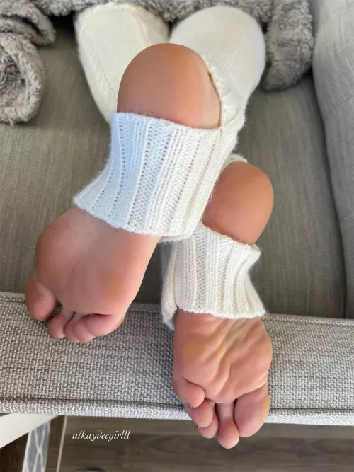 It’s a leg warmers kind of day where I live❄️❄️