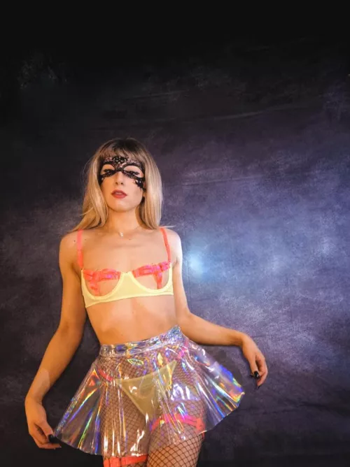 Power is in the palm of the key-holder🔐 [selling]