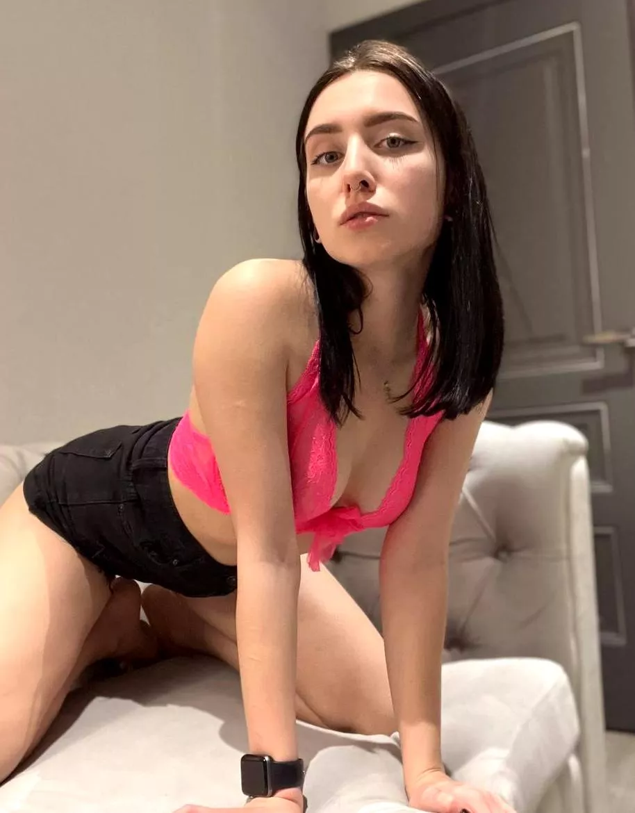 Showing amazing breasts is casual