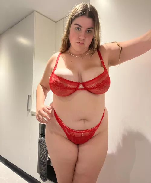 traded the green for red set 🥵